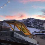 GoldWalkStairEscalator